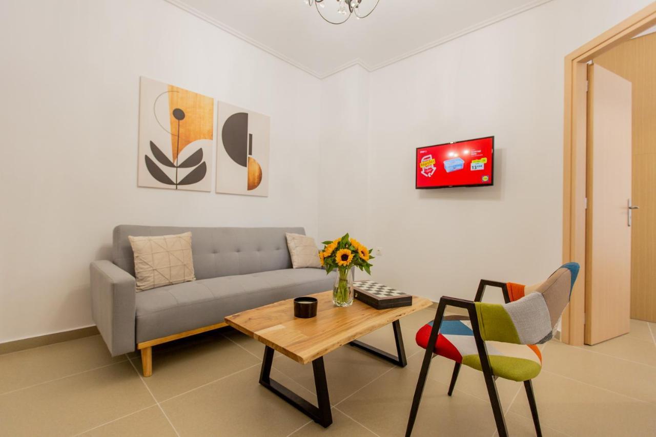 Costos Condos New 10B 2 Bedrooms Condo Nafpaktos エクステリア 写真