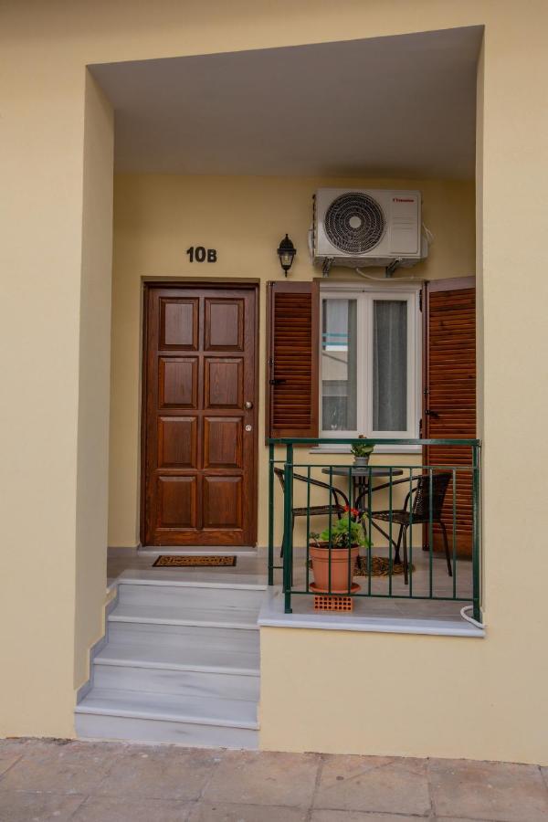 Costos Condos New 10B 2 Bedrooms Condo Nafpaktos エクステリア 写真